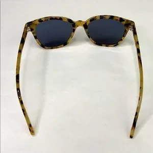 KOMONO Women’s  Renee Ivory Demi Sunglasses Komono | Accessories | Komono Womens Renee Ivory Demi  main image 4